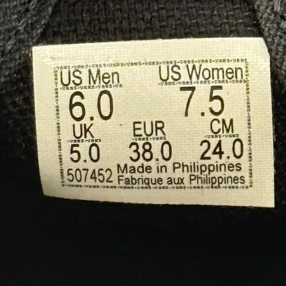 Men's 6, Women's 7.5 - VANS Style 93 Mary Jane Canvas Shoes - Black/Black - Picture 10 of 10